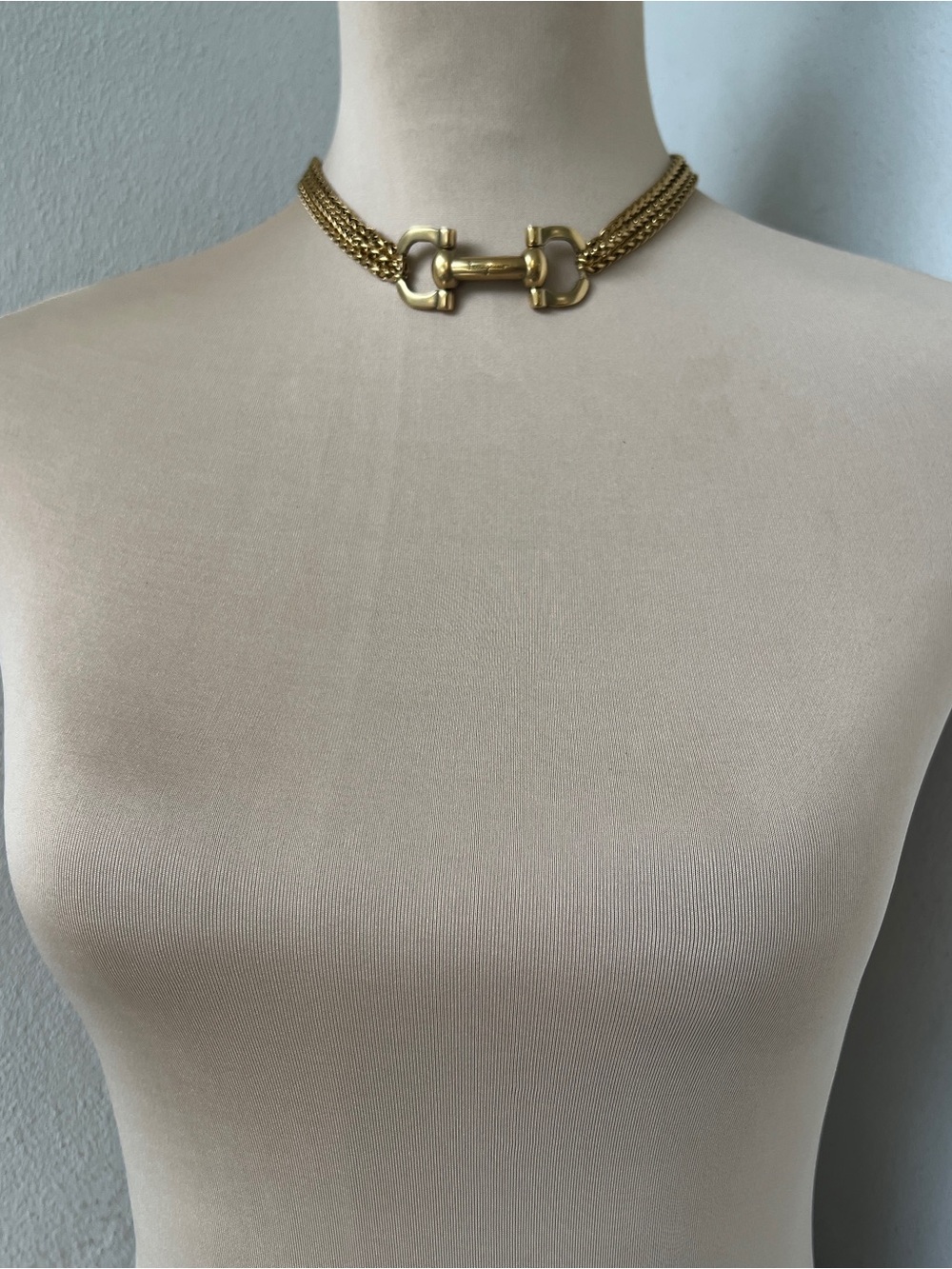 Ferragamo Necklace | Vintage Golden Gancini Horsebit & 15-16” Spiga Choker - Picture 3 of 12